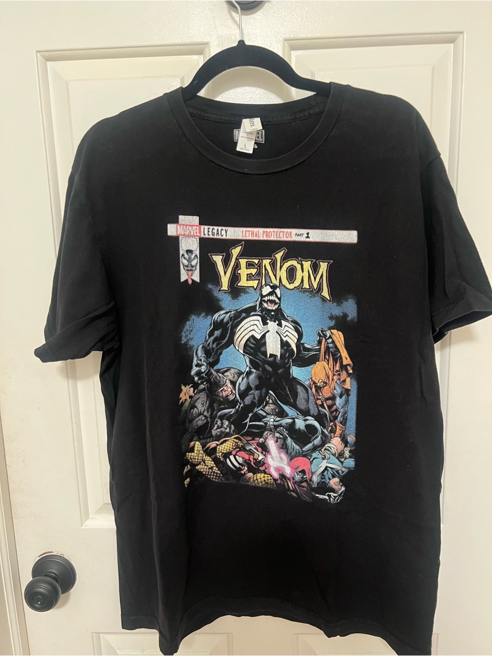 Marvel Venom Graphic Tee - Black